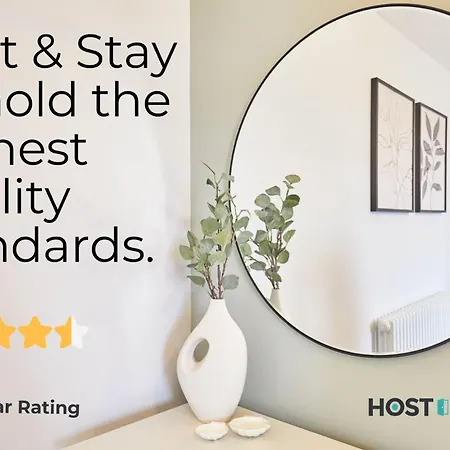 Host & - Lightkeeper's *